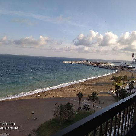 Espectaculares Vistas Al Mar Playa Malagueta Apartment Малага Екстериор снимка