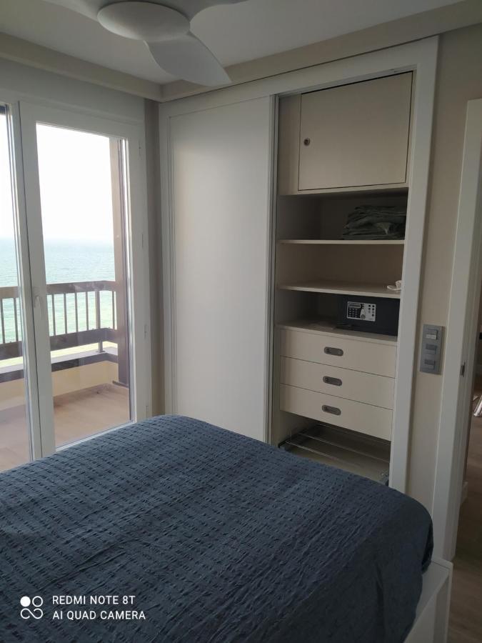 Espectaculares Vistas Al Mar Playa Malagueta Apartment Малага Екстериор снимка