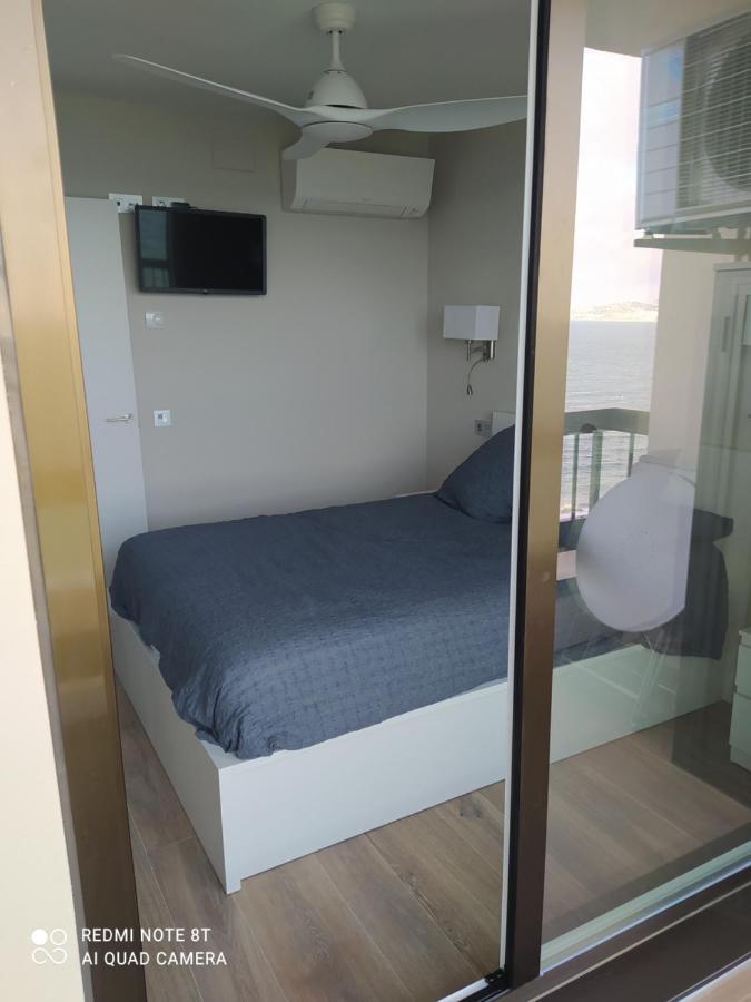 Espectaculares Vistas Al Mar Playa Malagueta Apartment Малага Екстериор снимка