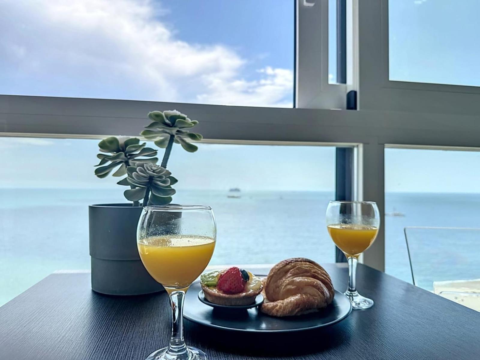 Espectaculares Vistas Al Mar Playa Malagueta Apartment Малага Екстериор снимка